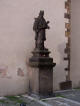 JN-Czechy-Praha: Jan przy kościele sv. Jana Krtitela (fot: K.O., 2007)