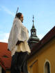 JN-Górny Śląsk-Tychy: rzeźba Jana Nepomucena przy kościele Marii Magdaleny (fot: B.H., 2008)