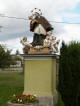 JN-Górny Śląsk-X.Cieszyńskie-Pogwizdów: piękna figura Jana N. z aniołkami (fot: A.Ż., 2008)